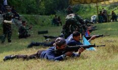 Petugas Lapas Kendal Latihan Menembak Bersama Kodim 0715