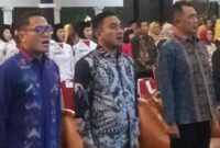 oplus_0